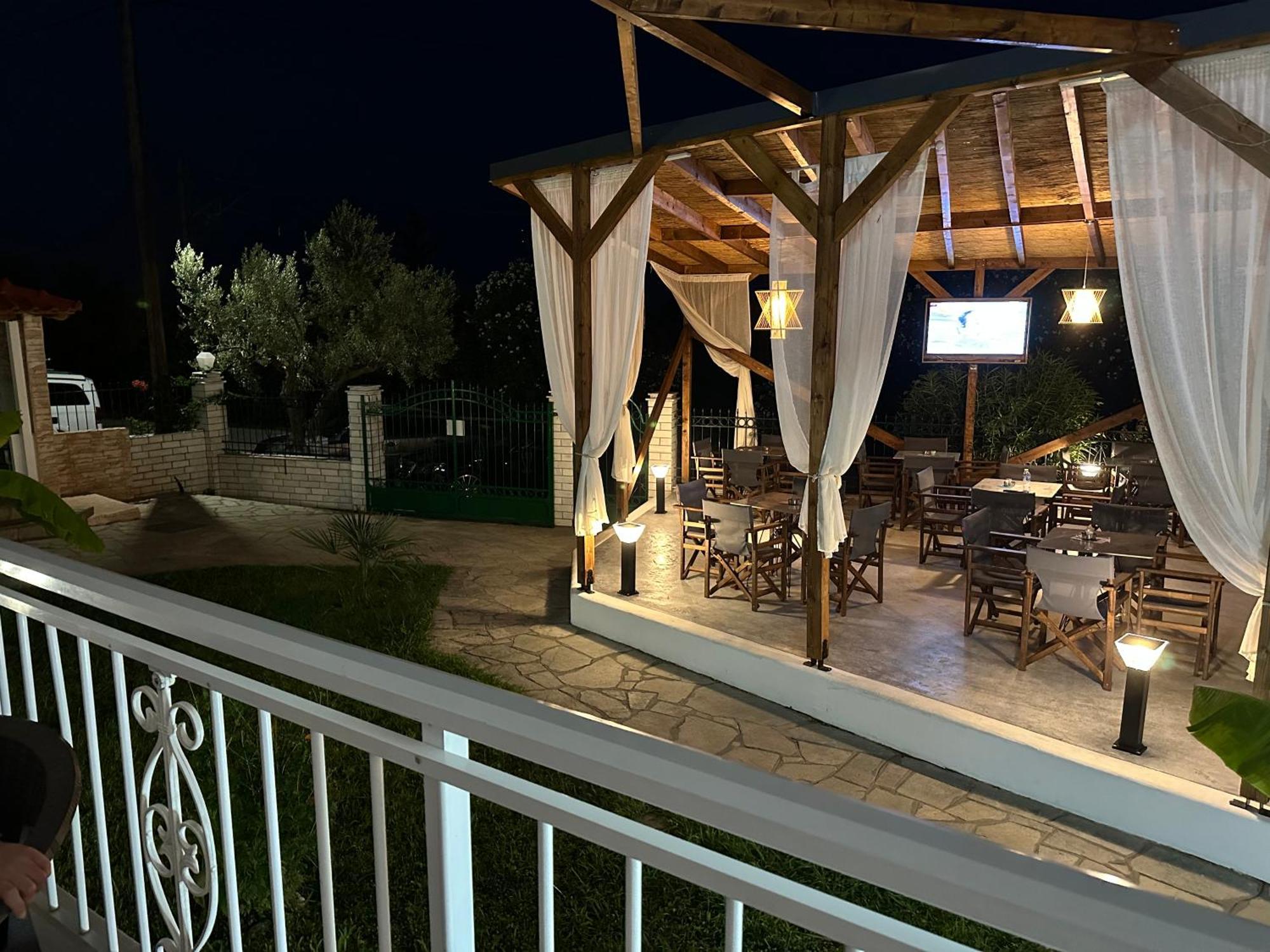 Seashore Living Leptokaryá Extérieur photo