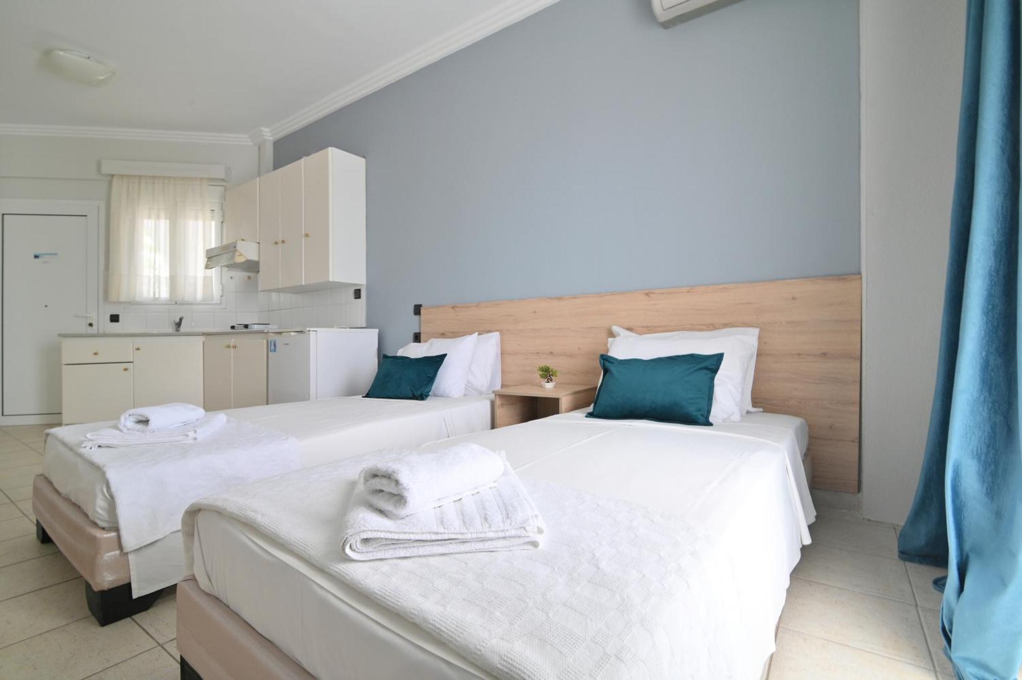 Seashore Living Leptokaryá Extérieur photo